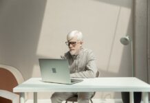 In welke mate vreest u dat de risicos van internet of things (iot) het leven van senioren in nederland kunnen beïnvloeden?